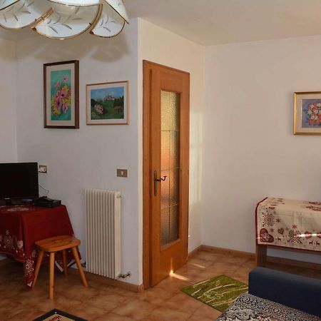 Appartamenti Vincenzo E Marcella Campitello di Fassa Exteriör bild