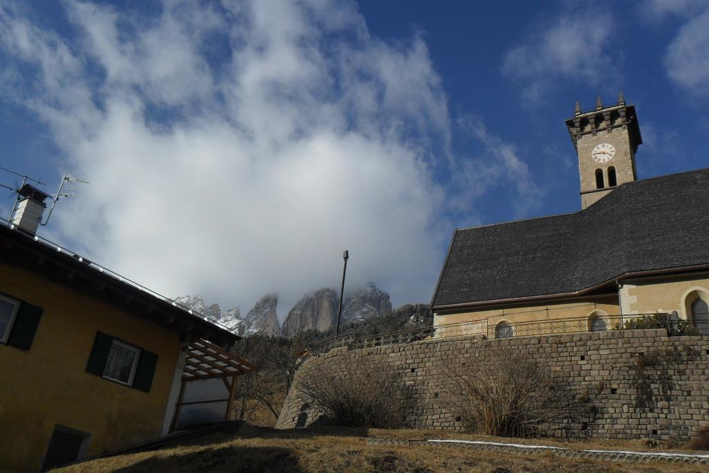 Appartamenti Vincenzo E Marcella Campitello di Fassa Exteriör bild