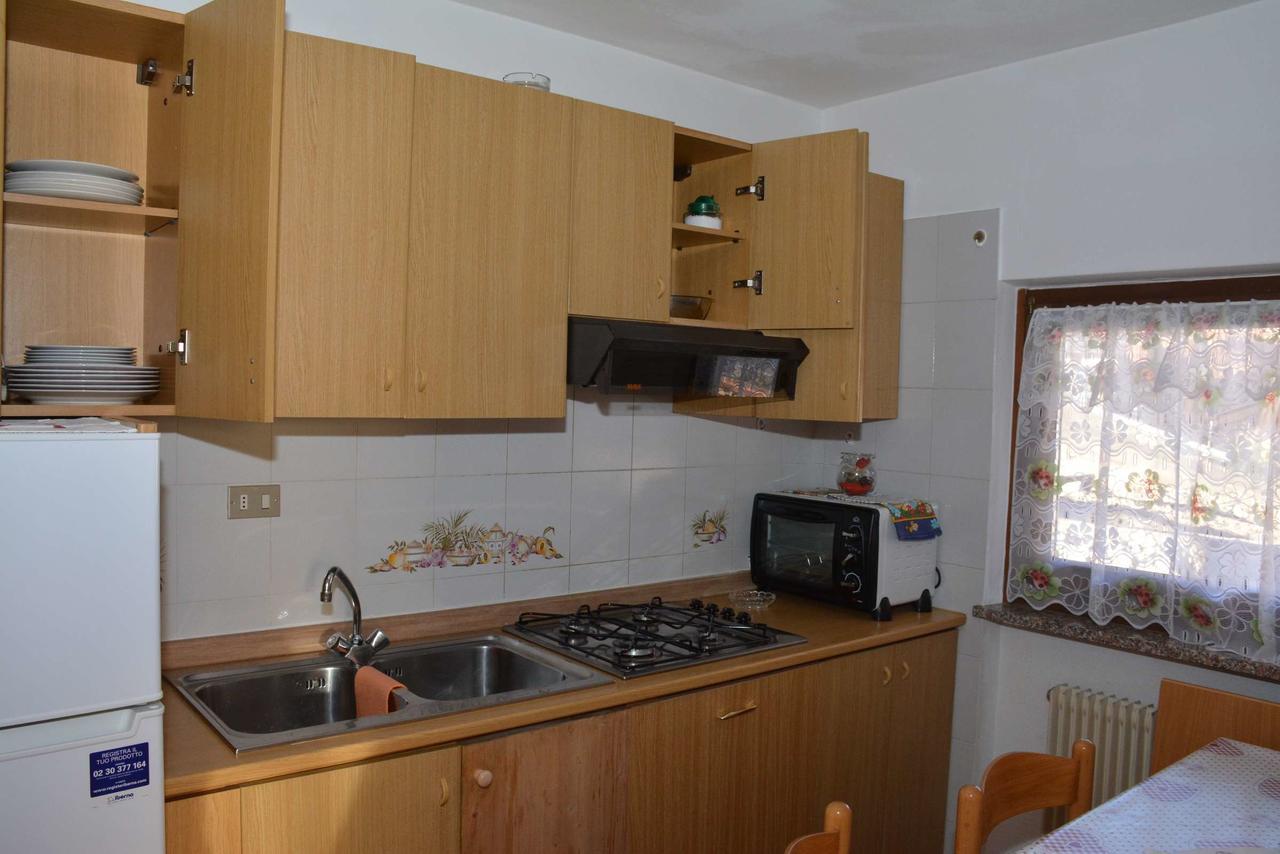 Appartamenti Vincenzo E Marcella Campitello di Fassa Exteriör bild